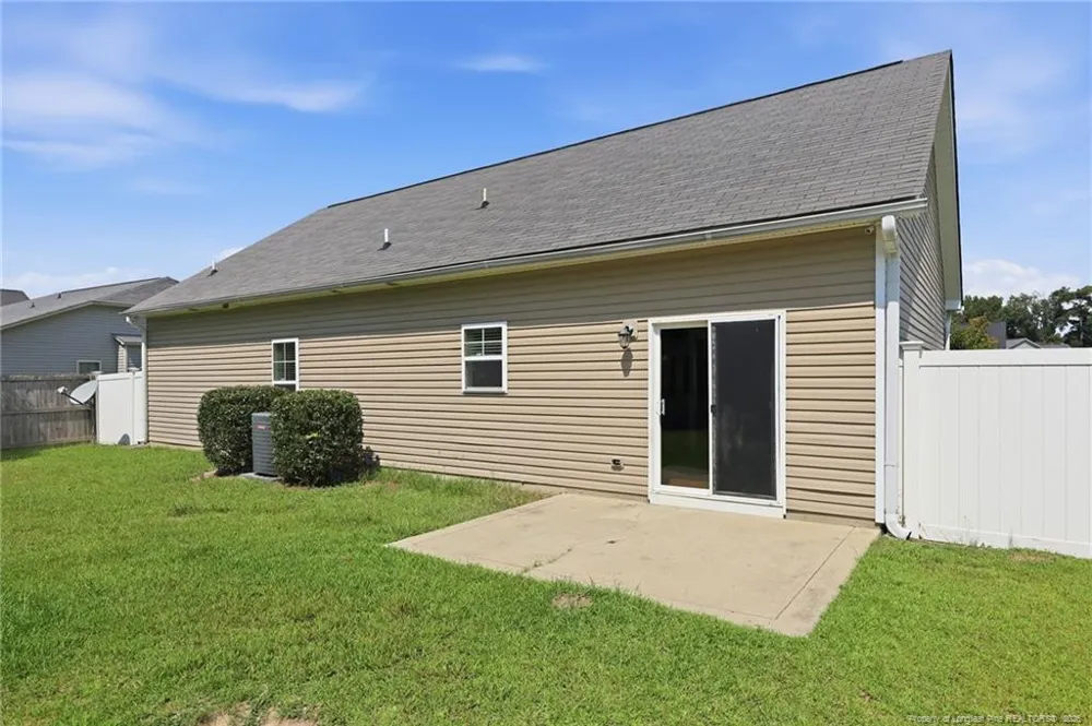 634 Collinwood Drive Raeford, NC 28376