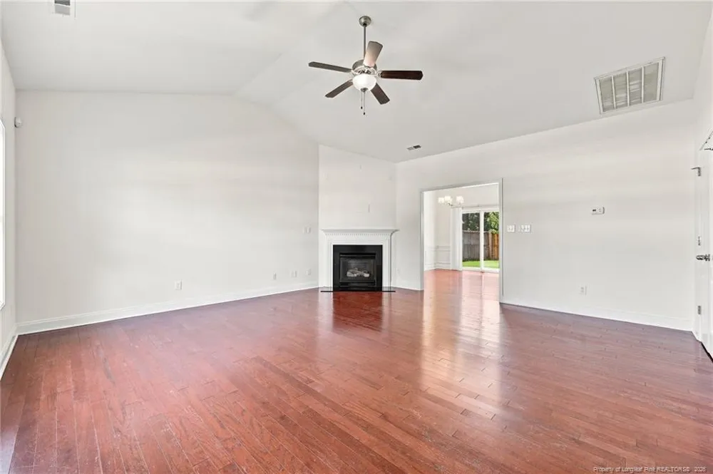 634 Collinwood Drive Raeford, NC 28376