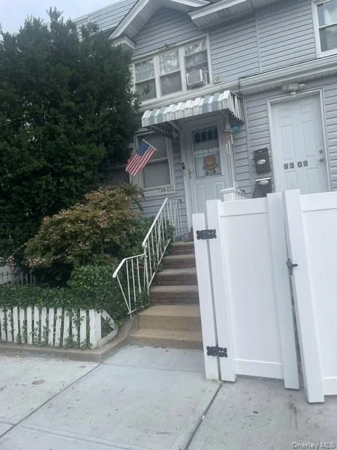 9307 76th Street