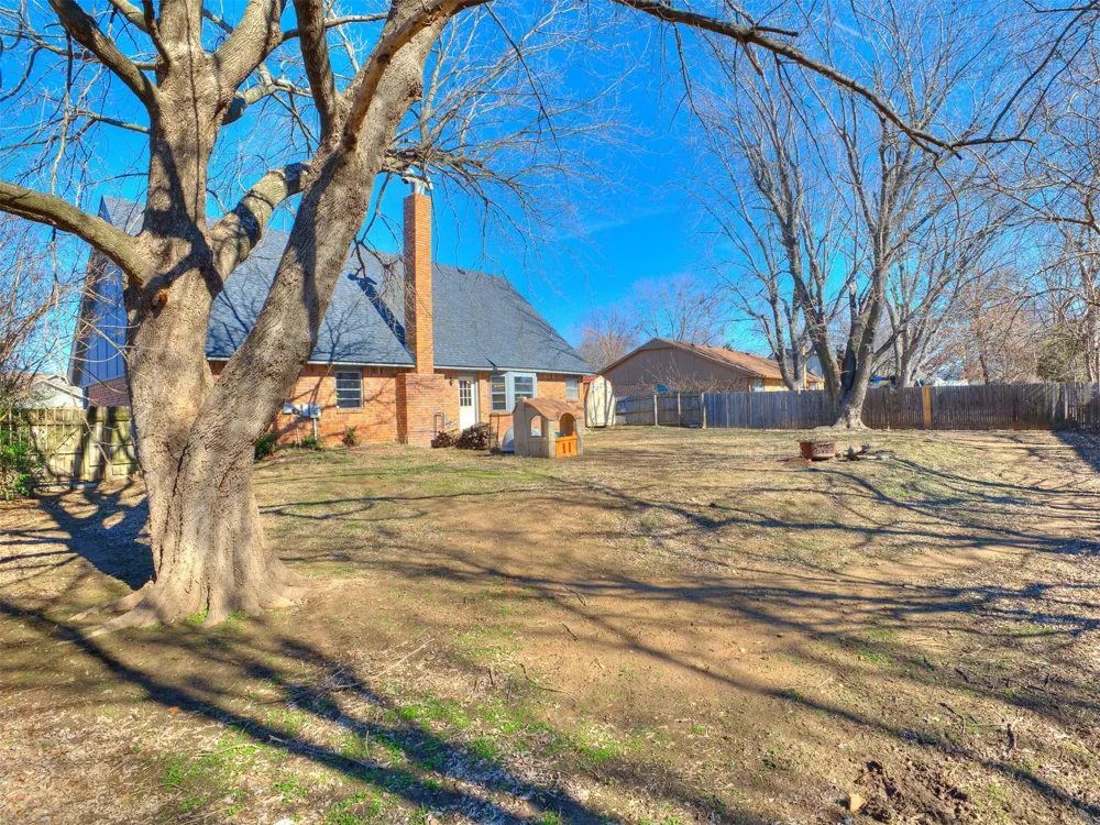 1105 W Delmar Street Broken Arrow, OK 74012