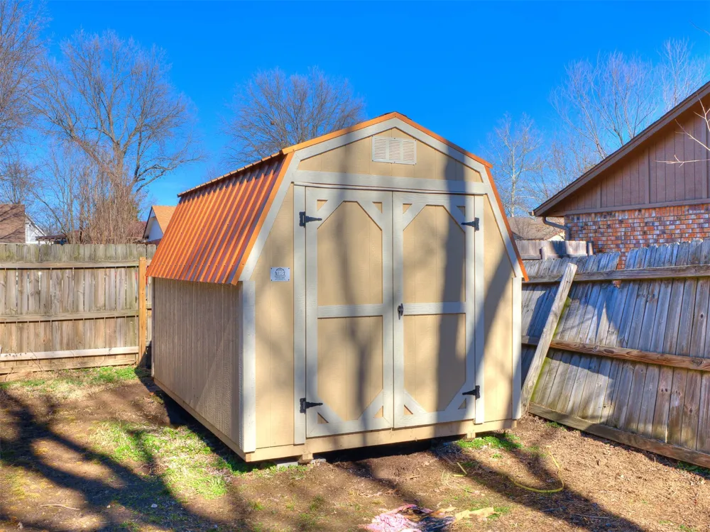 1105 W Delmar Street Broken Arrow, OK 74012