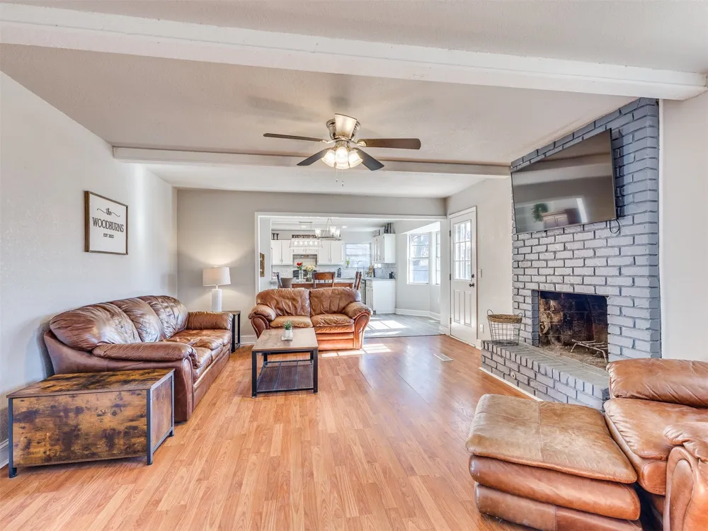 1105 W Delmar Street Broken Arrow, OK 74012