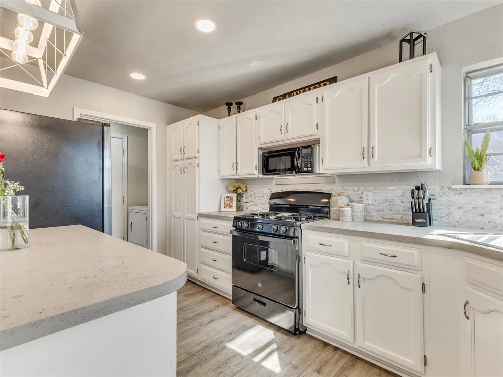 1105 W Delmar Street Broken Arrow, OK 74012