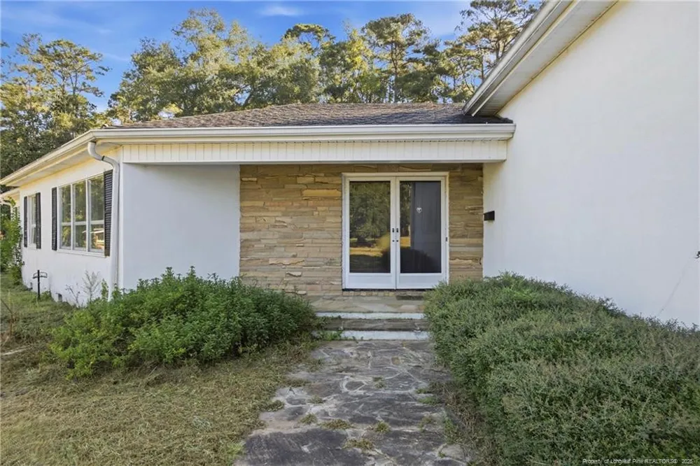 1503 Lake View Road S Fairmont, NC 28340
