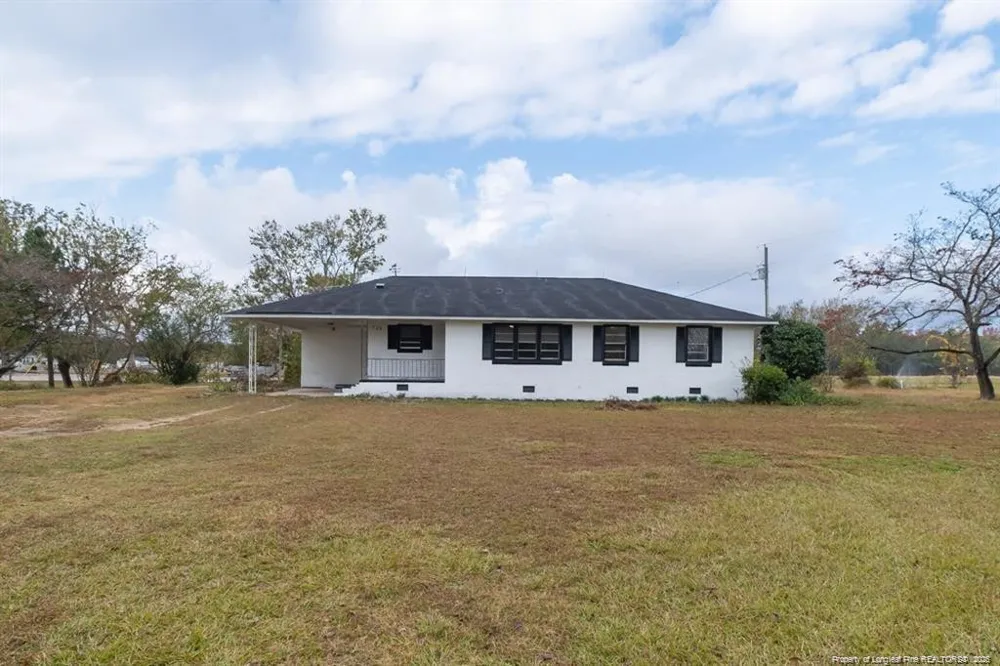 736 Tobermory Road Fayetteville, NC 28306