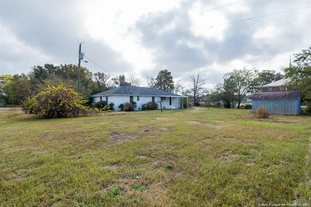 736 Tobermory Road Fayetteville, NC 28306
