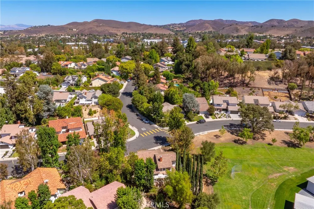 2284 Silver Spring Westlake Village, CA 91361