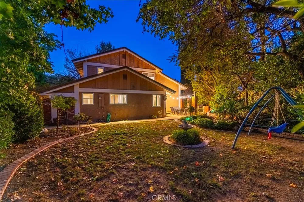 2284 Silver Spring Westlake Village, CA 91361