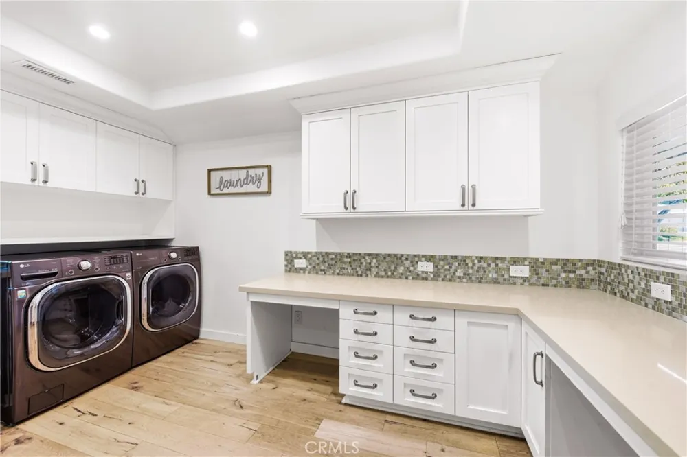 2284 Silver Spring Westlake Village, CA 91361