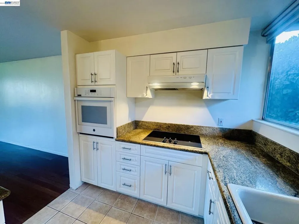 10 Andrew Dr Tiburon, CA 94920