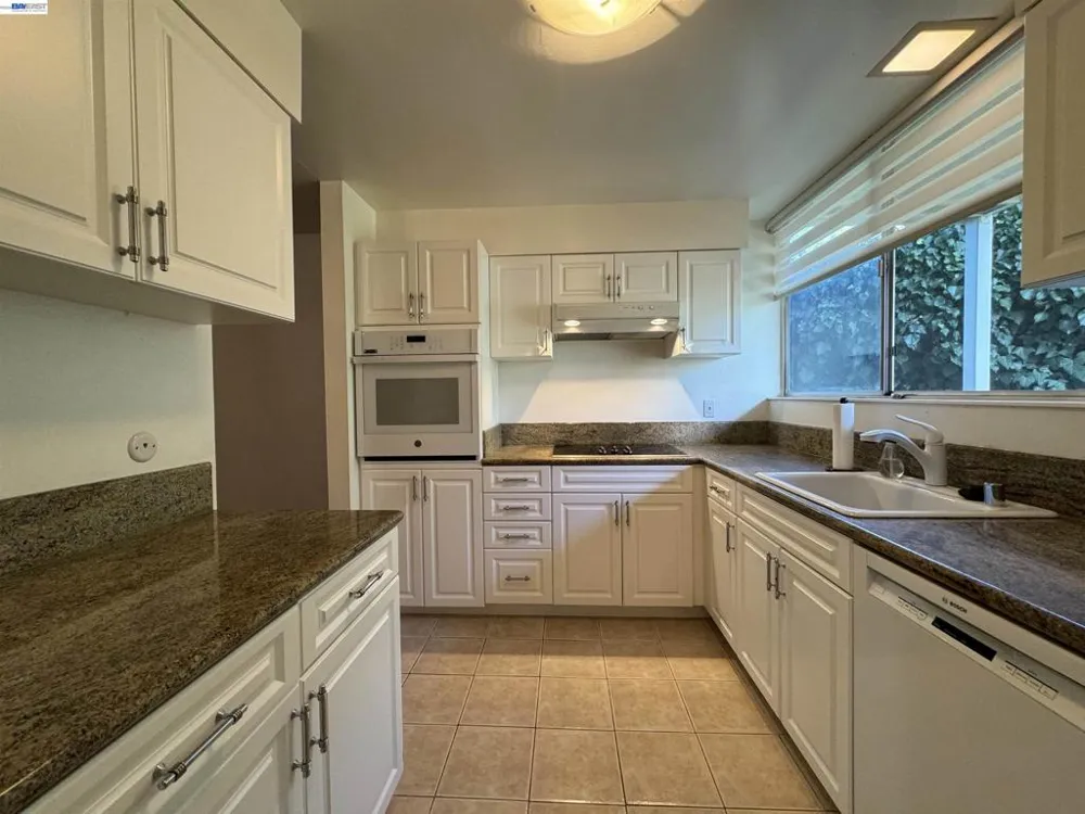 10 Andrew Dr Tiburon, CA 94920