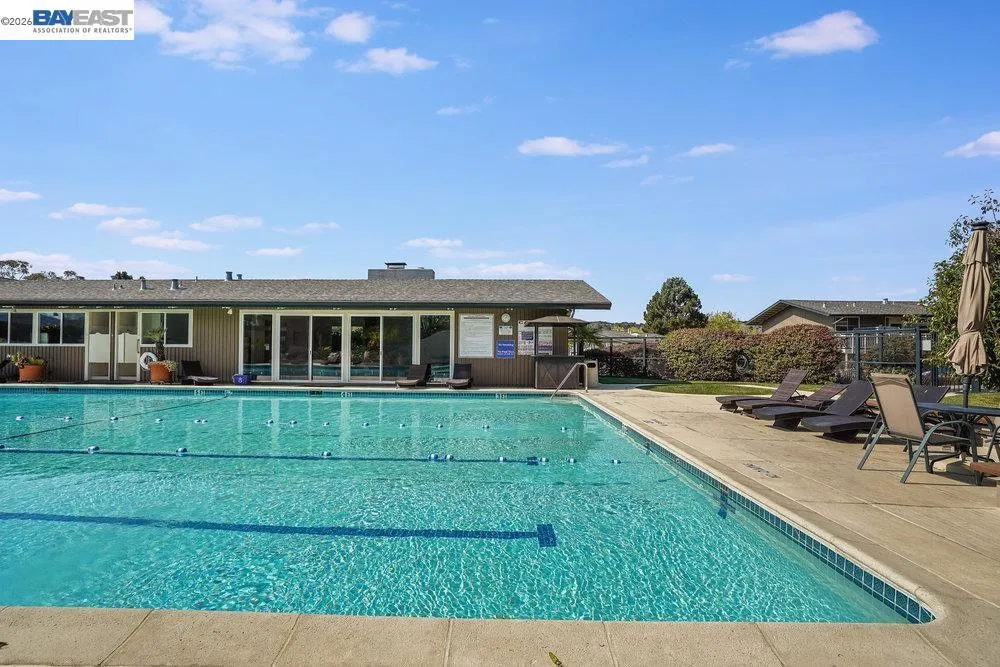 10 Andrew Dr Tiburon, CA 94920