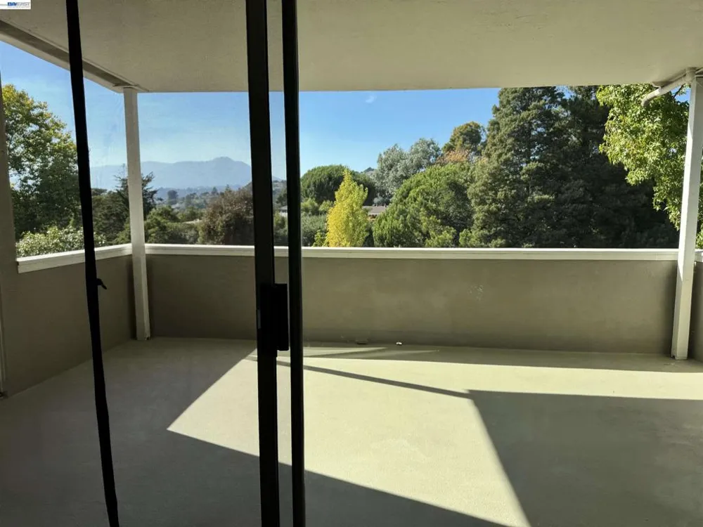 10 Andrew Dr Tiburon, CA 94920