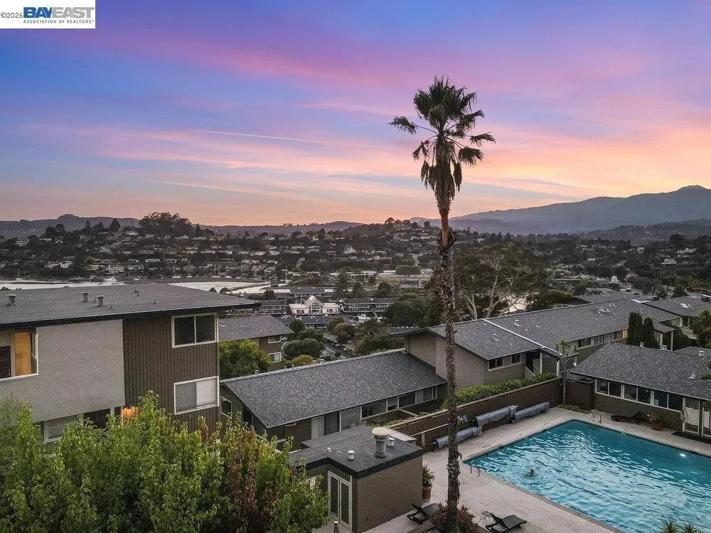 10 Andrew Dr Tiburon, CA 94920