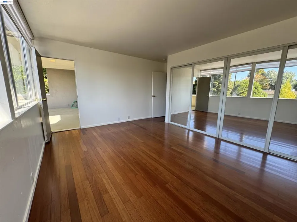 10 Andrew Dr Tiburon, CA 94920