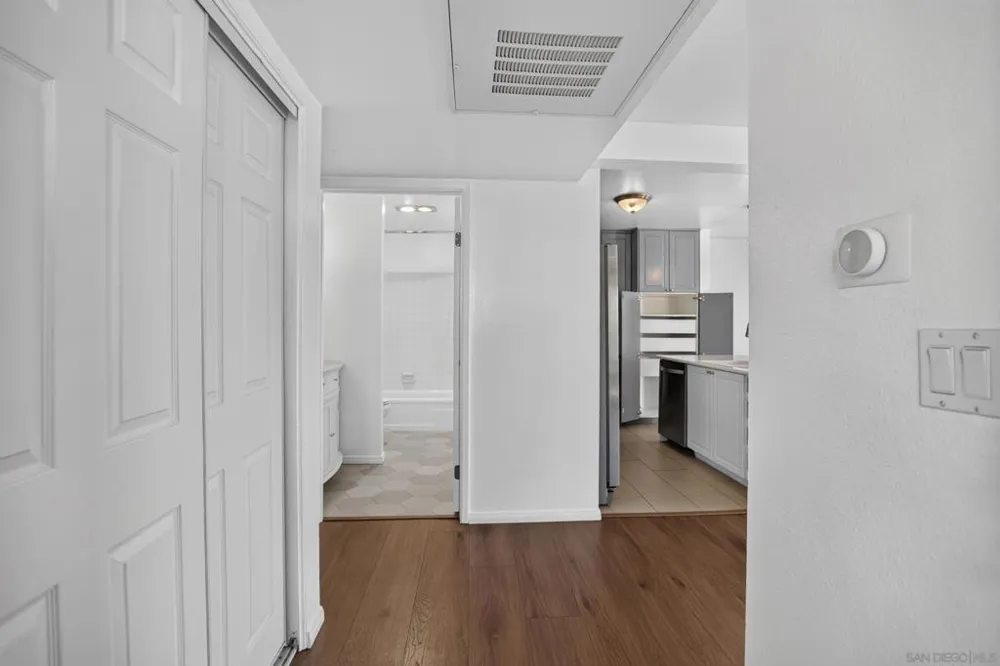 3837 Leland San Diego, CA 92106