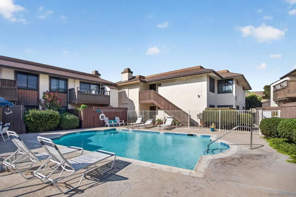 3837 Leland San Diego, CA 92106