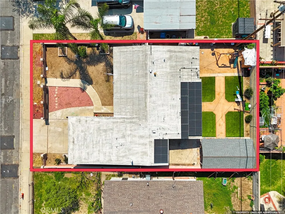 2415 Merrywood Pomona, CA 91767