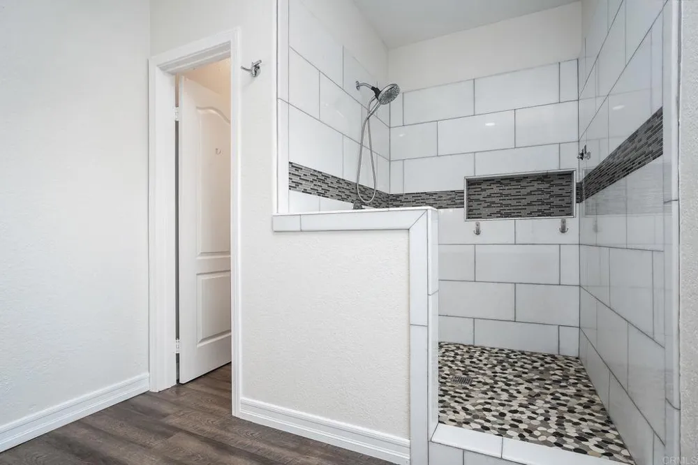416 SUMMERHILL TER Alpine, CA 91901