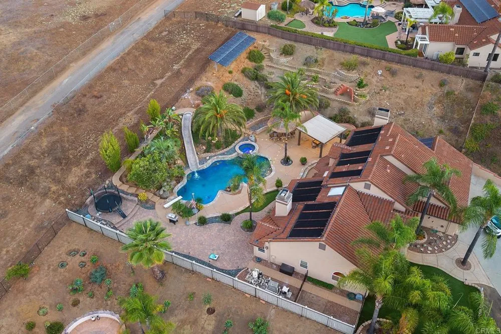 416 SUMMERHILL TER Alpine, CA 91901