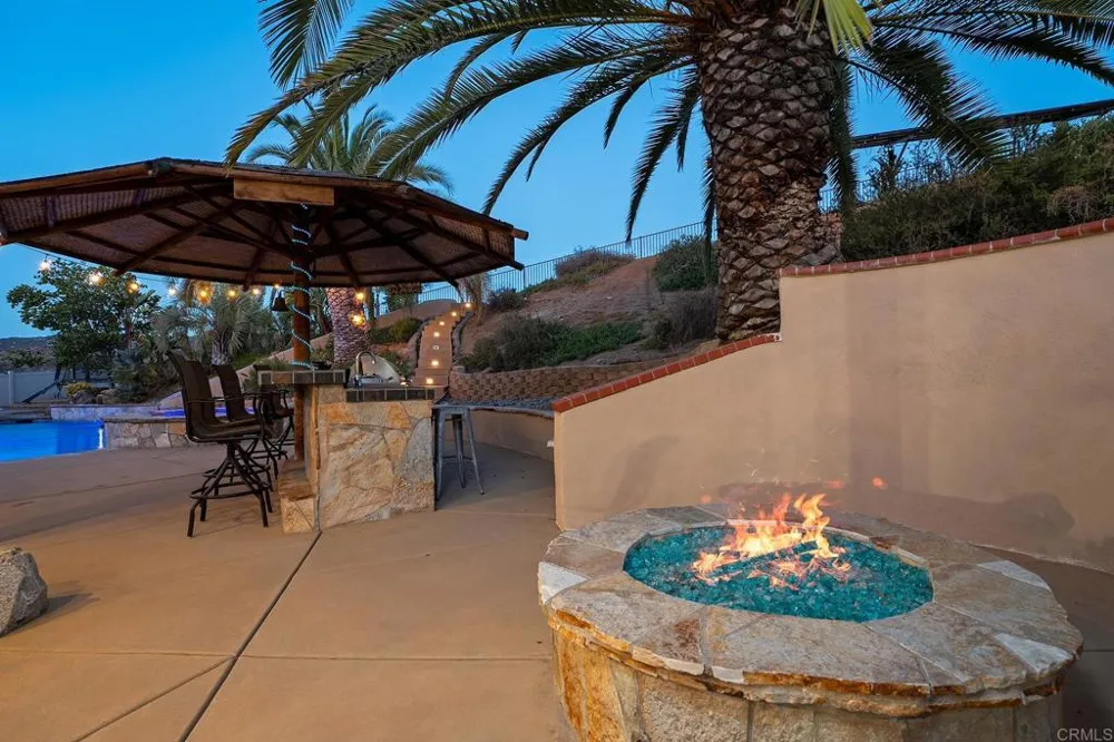 416 SUMMERHILL TER Alpine, CA 91901