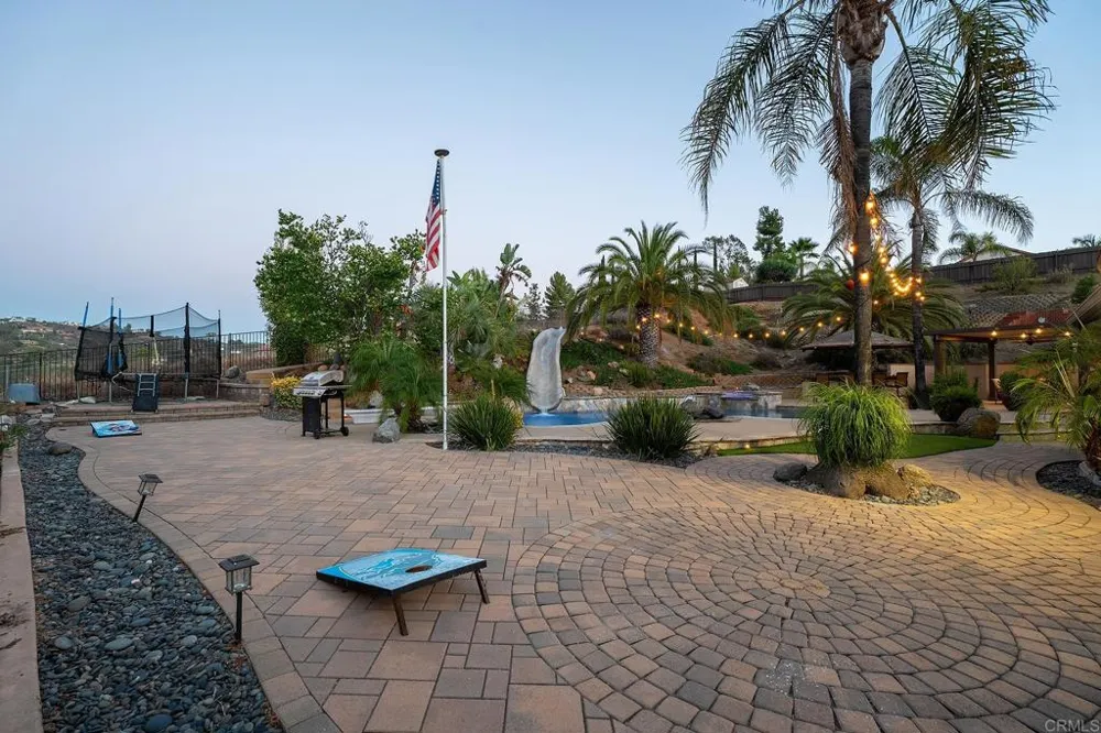 416 SUMMERHILL TER Alpine, CA 91901