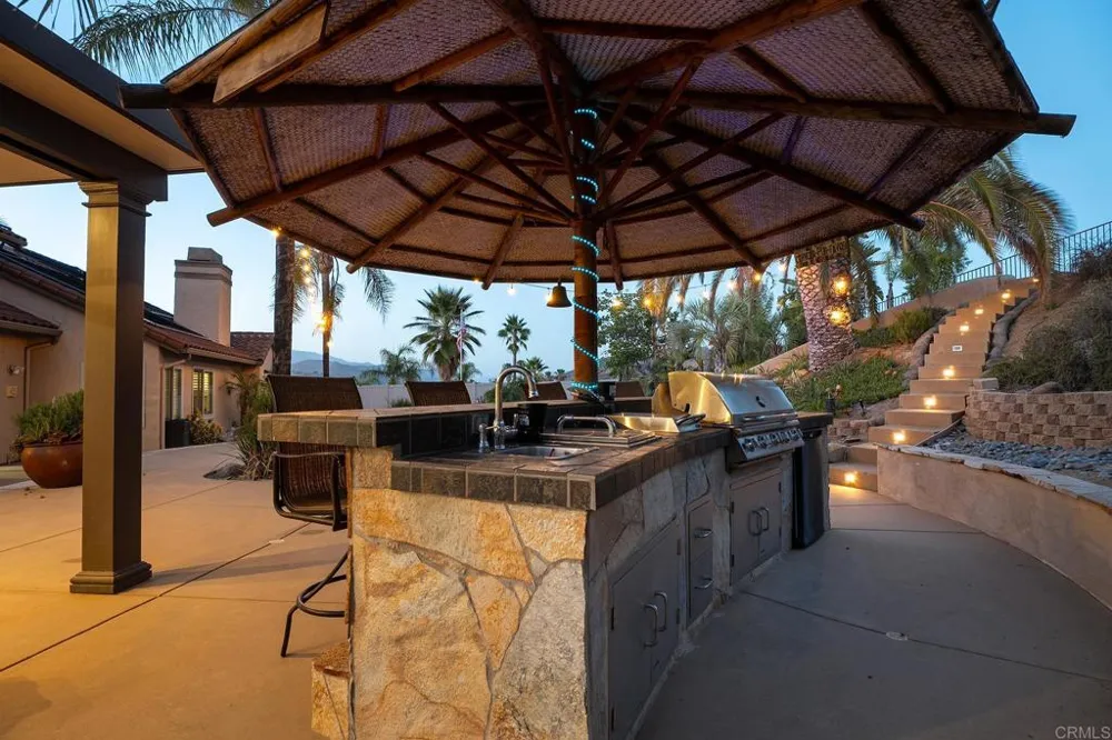 416 SUMMERHILL TER Alpine, CA 91901