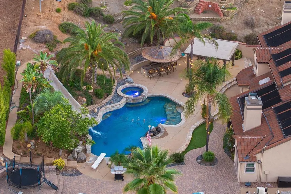 416 SUMMERHILL TER Alpine, CA 91901