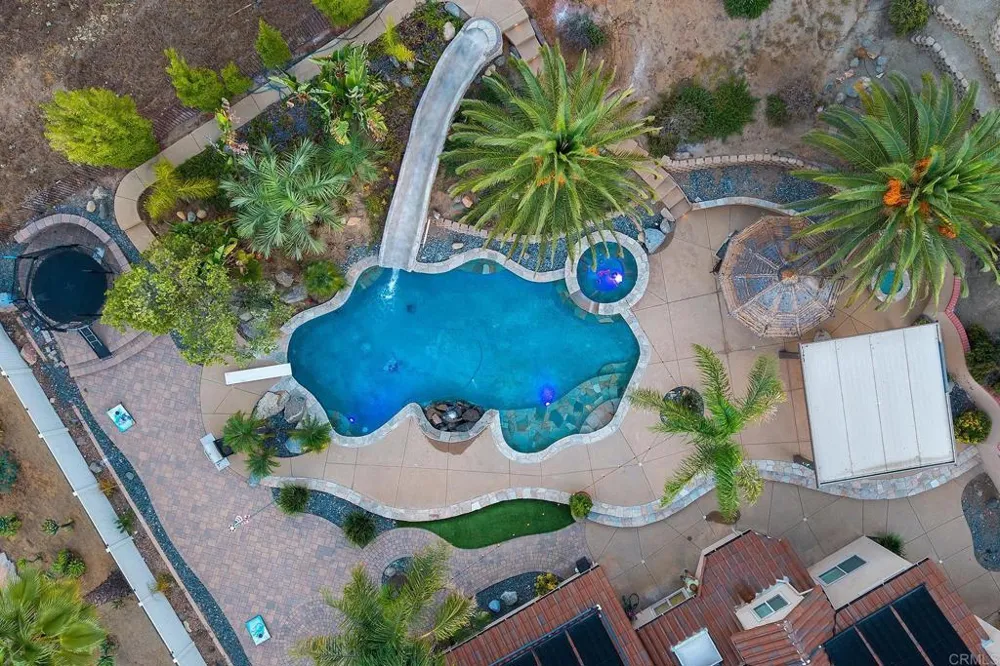 416 SUMMERHILL TER Alpine, CA 91901