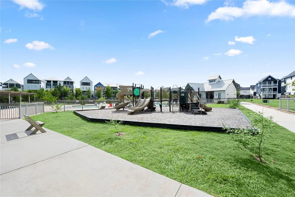2424 Lake Kolbe Lane Houston, TX 77080