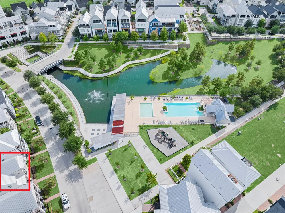 2424 Lake Kolbe Lane Houston, TX 77080