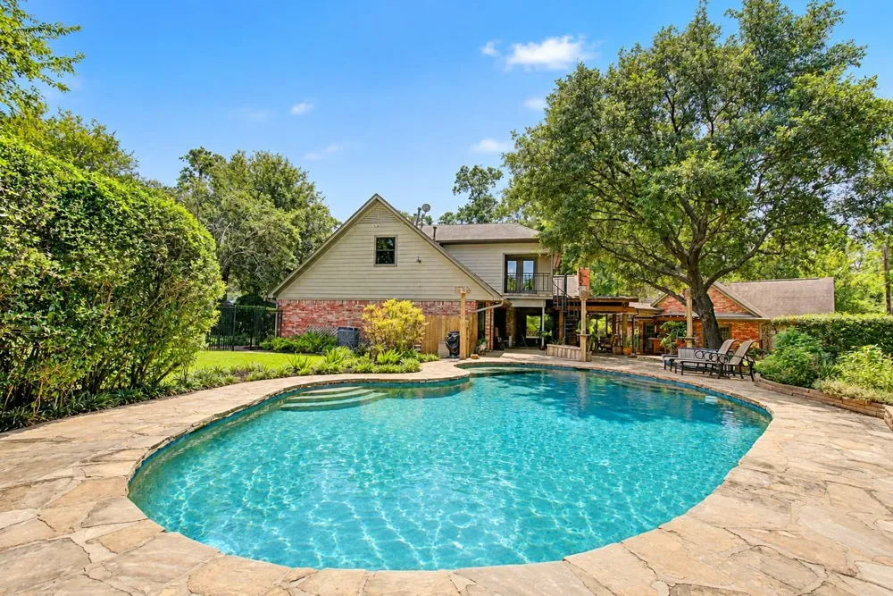 11 Holly Tree Lane Spring, TX 77373