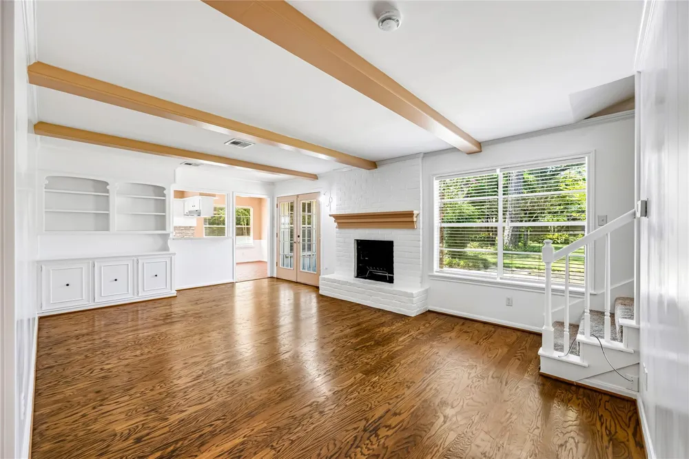 5702 Vestavia Drive Houston, TX 77069