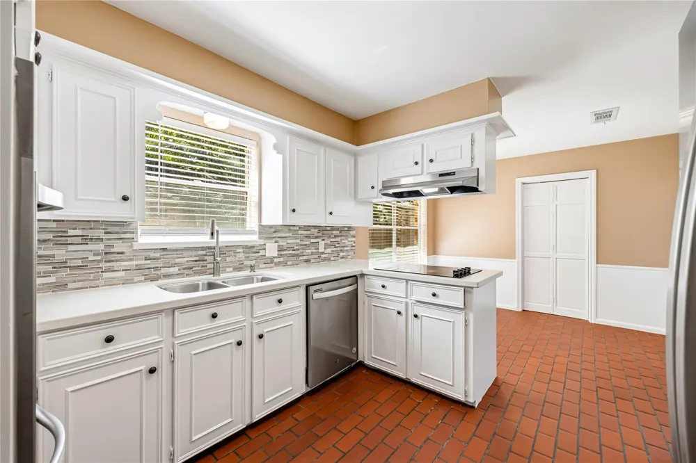 5702 Vestavia Drive Houston, TX 77069