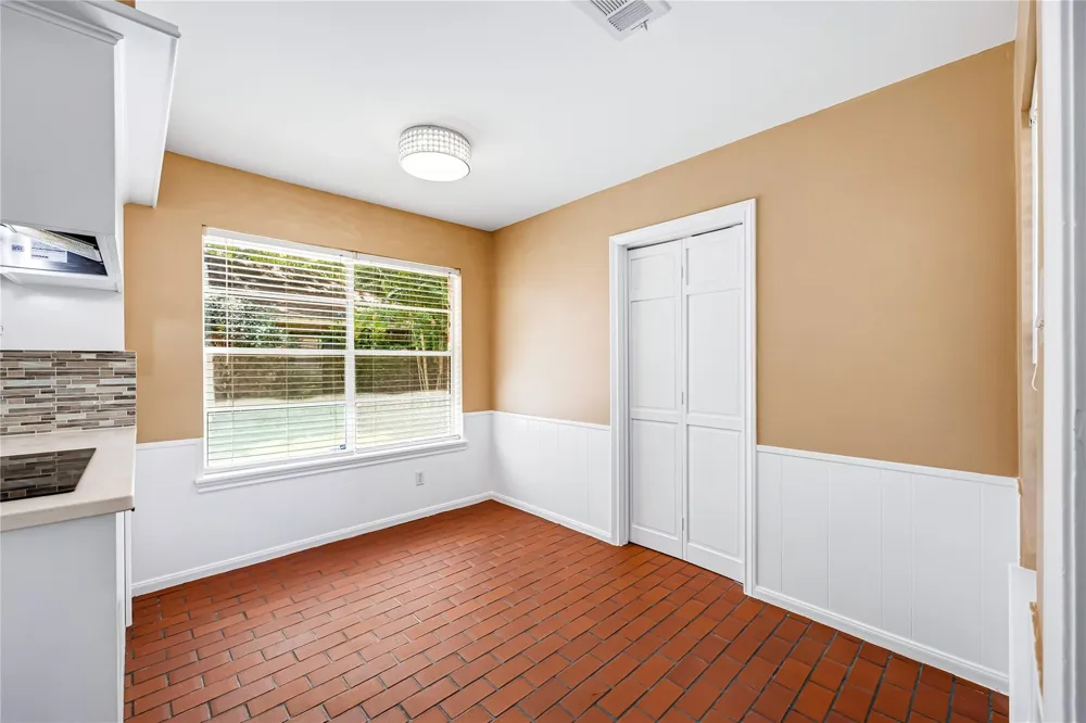 5702 Vestavia Drive Houston, TX 77069