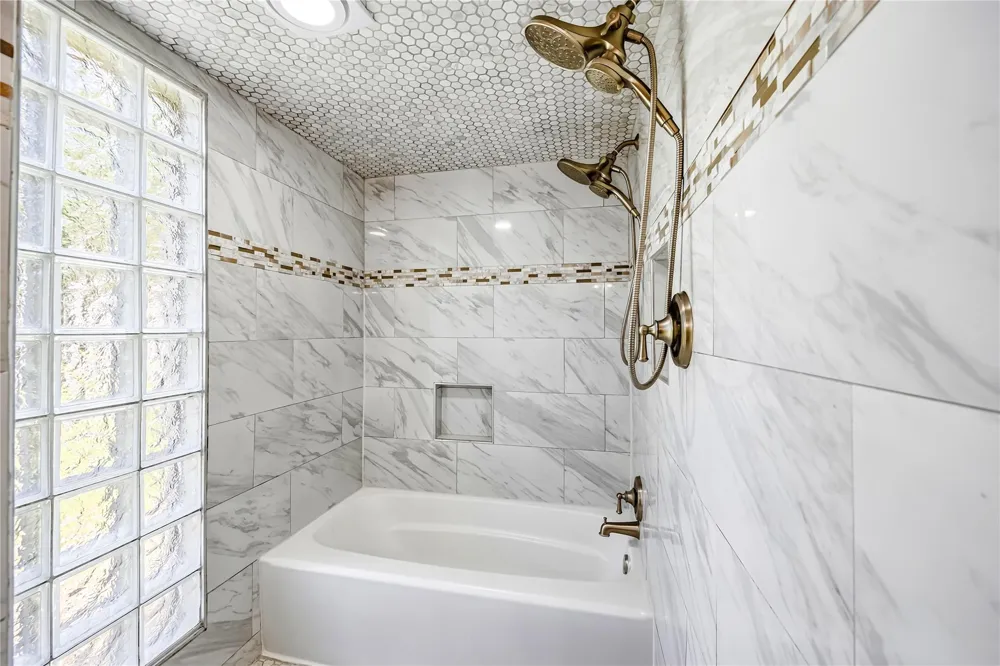 5702 Vestavia Drive Houston, TX 77069