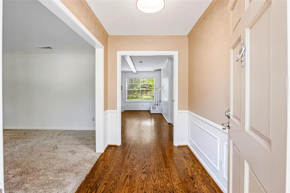 5702 Vestavia Drive Houston, TX 77069