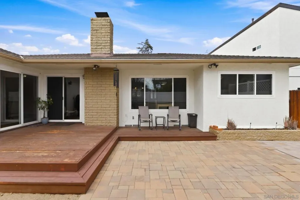 5045 Gary San Diego, CA 92115
