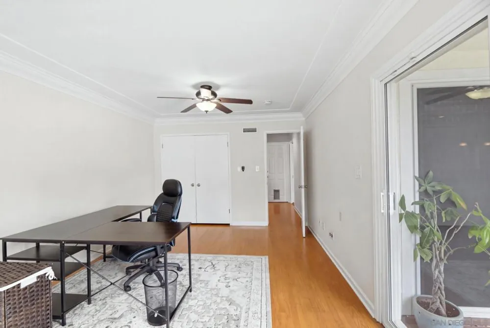 5045 Gary San Diego, CA 92115