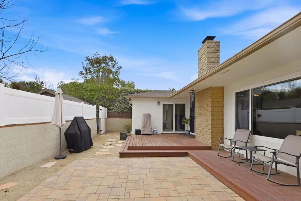 5045 Gary San Diego, CA 92115