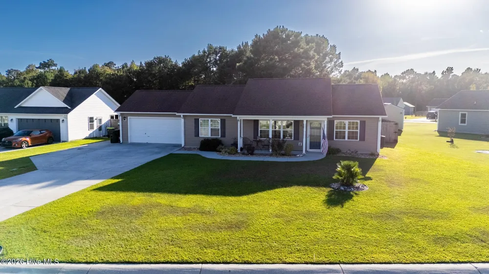 402 S Elisa Lane Hubert, NC 28539