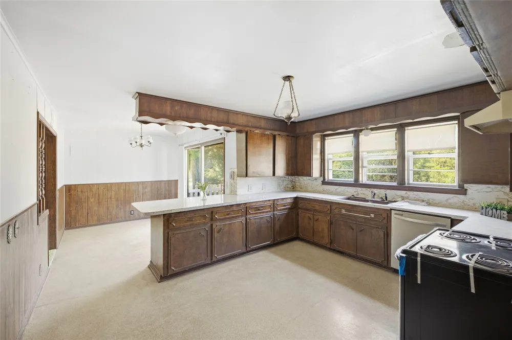 5056 S 514 LANE Tahlequah, OK 74464
