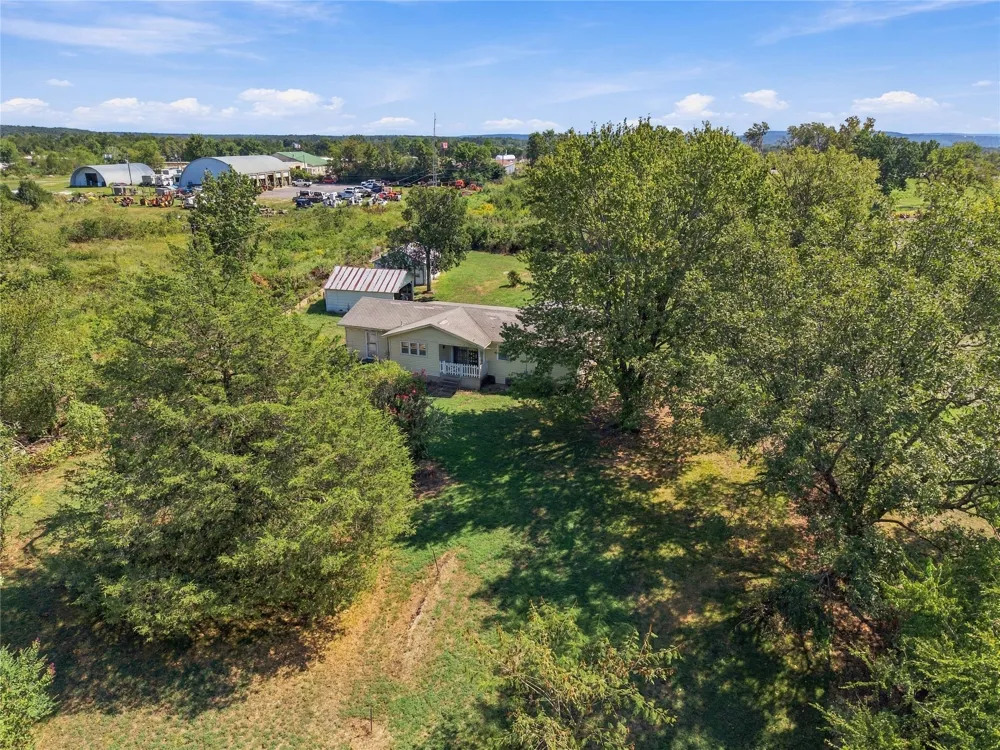 5056 S 514 LANE Tahlequah, OK 74464