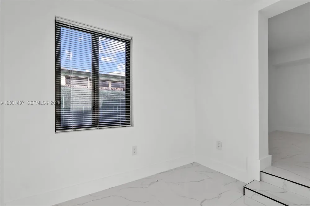 431 E 62nd St Hialeah, FL 33013