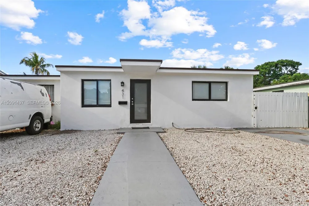 431 E 62nd St Hialeah, FL 33013