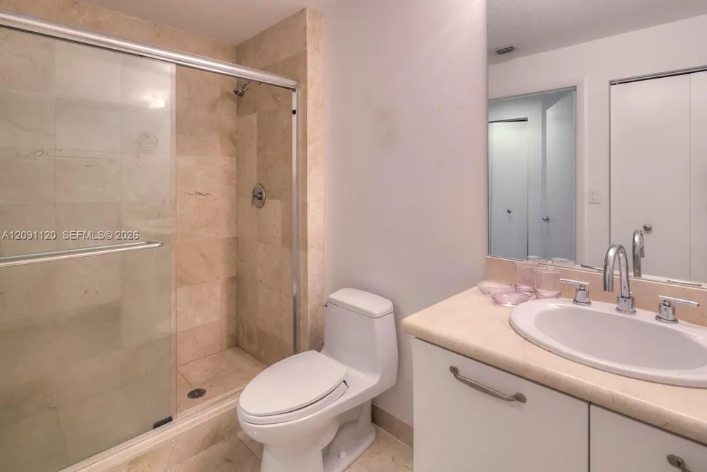 6515 Collins Ave #1503 Miami Beach, FL 33141