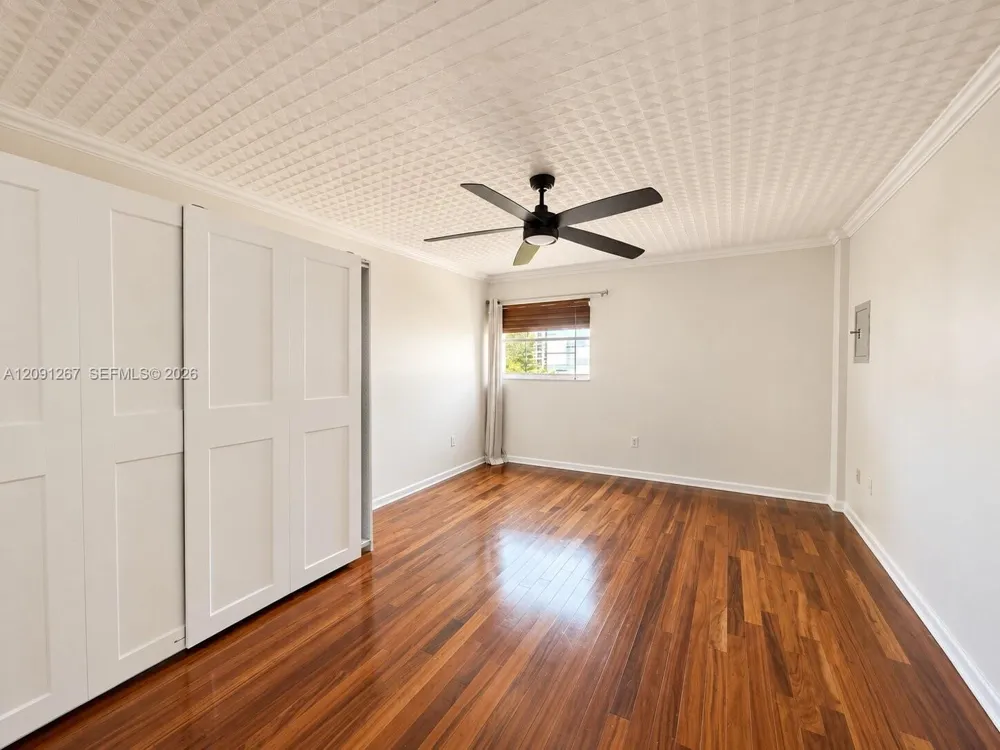 600 NE 25th St #63 Miami, FL 33137