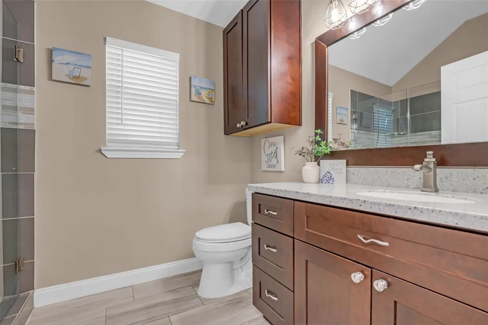 11506 Faulkey Gully Circle Houston, TX 77070