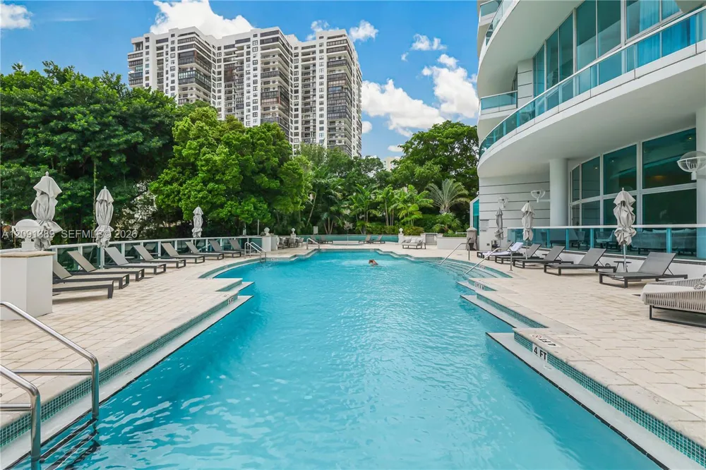 2127 Brickell Ave #1406 Miami, FL 33129
