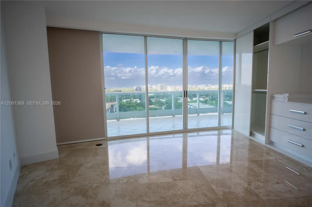 2127 Brickell Ave #1406 Miami, FL 33129